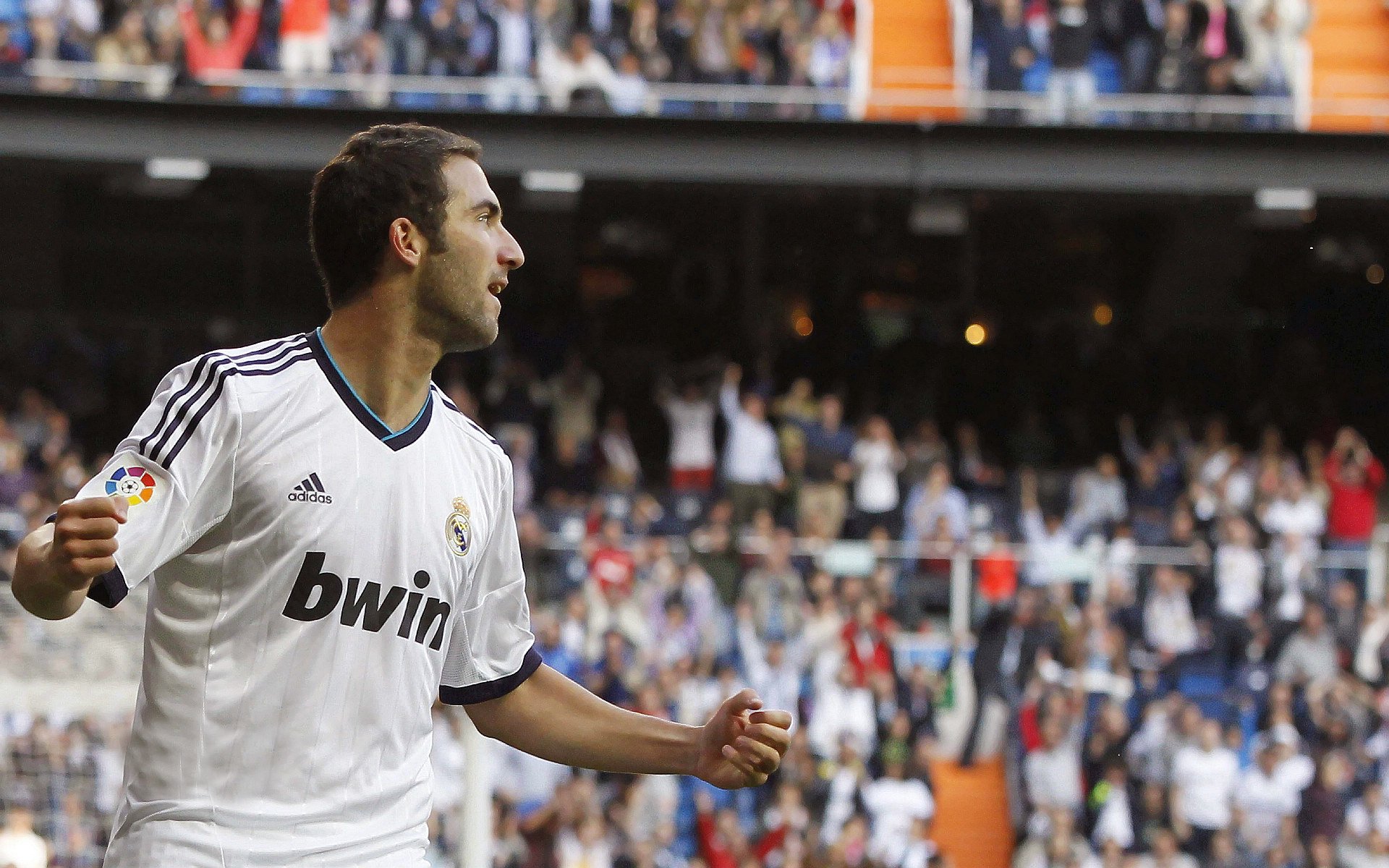 米切尔外线火力全开骑士攻势迅猛，米切尔强在哪